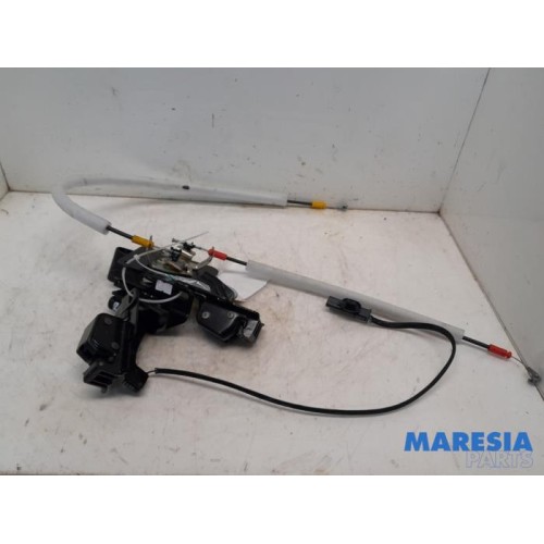 Peugeot - Expert - Minibus/van rear door lock mechanism