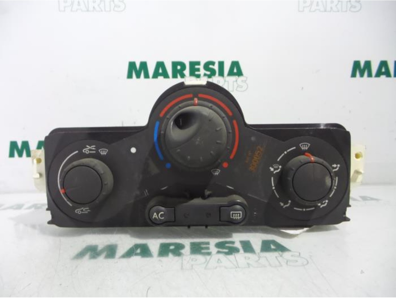 Renault - Megane - Heater control panel