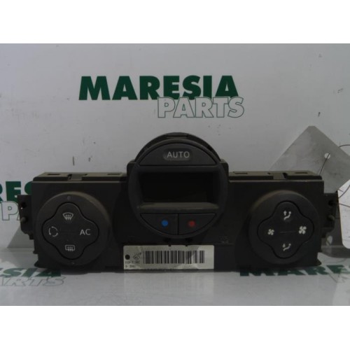 Renault - Megane - Heater control panel