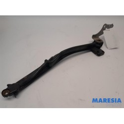 Peugeot - 508 - Front part support