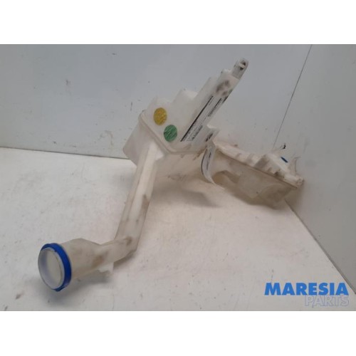 Peugeot - 508 - Front windscreen washer reservoir