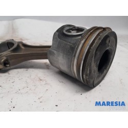 Iveco - Daily - Connecting rod