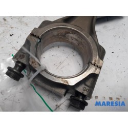 Iveco - Daily - Connecting rod