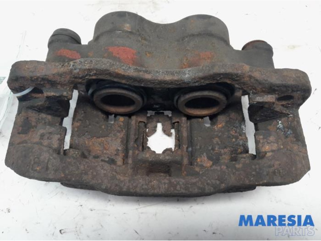 Iveco - Daily - Front brake calliper, right