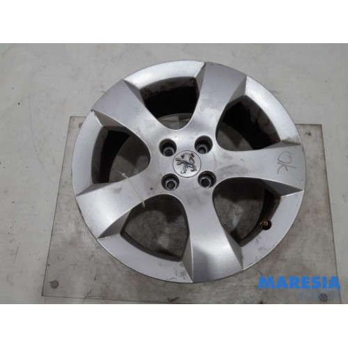 Peugeot - 3008 - Wheel