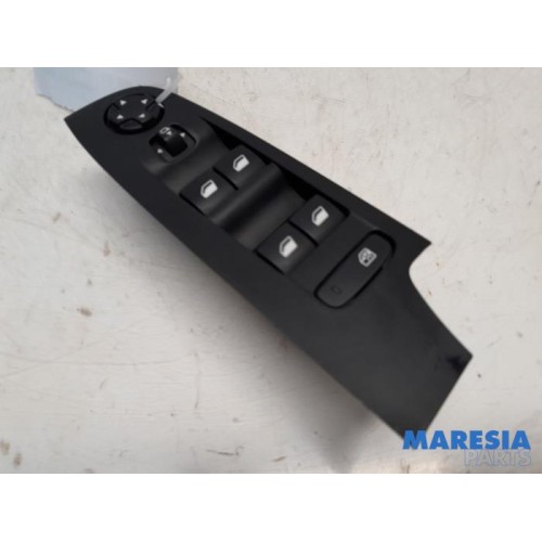 Citroen - C4 Grand Picasso - Multi-functional window switch
