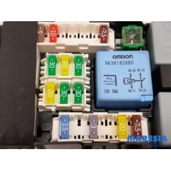 Citroen - C4 Grand Picasso - Fuse box