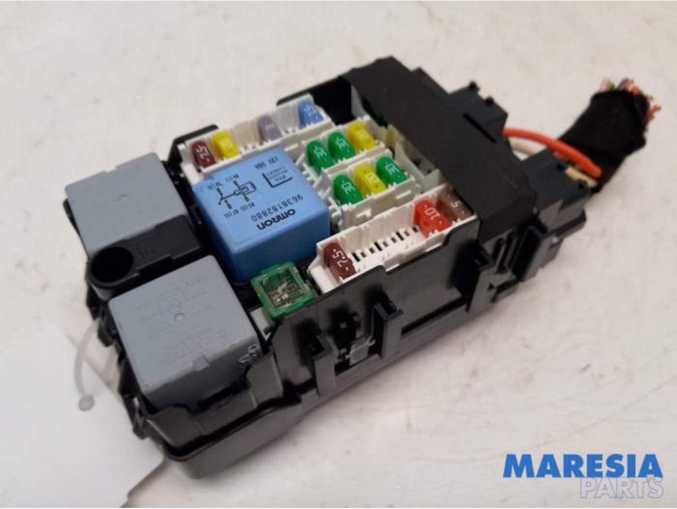 Citroen - C4 Grand Picasso - Fuse box