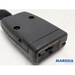 Citroen - C4 Grand Picasso - Front seatbelt buckle, right