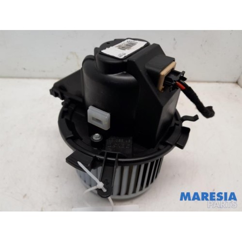 Citroen - C4 Grand Picasso - Heating and ventilation fan motor
