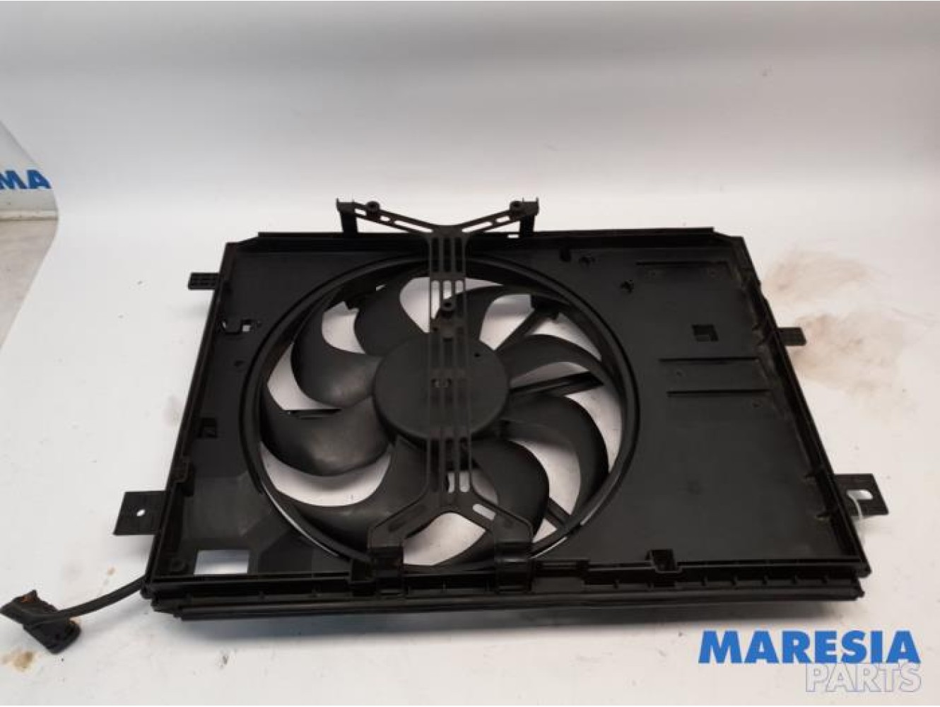 Citroen - C4 Grand Picasso - Fan motor