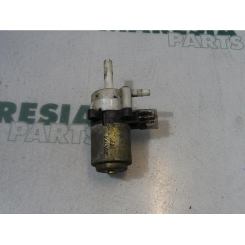 Lancia - Thema - Windscreen washer pump