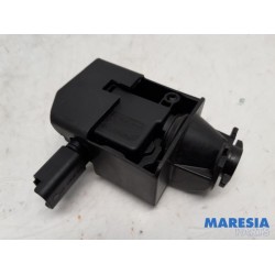 Citroen - C4 Grand Picasso - Tank flap lock motor