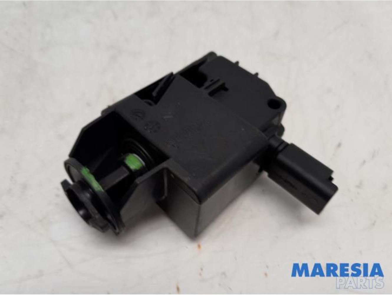 Citroen - C4 Grand Picasso - Tank flap lock motor