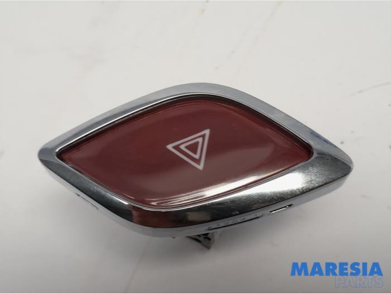 Citroen - DS3 - Panic lighting switch