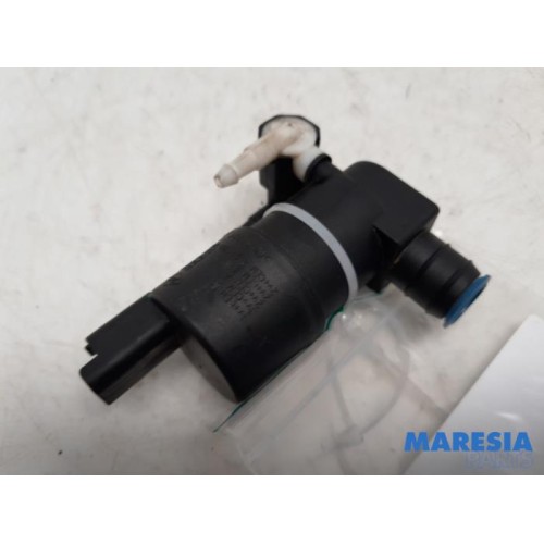 Citroen - DS3 - Windscreen washer pump