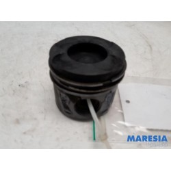 Opel - Combo - Piston