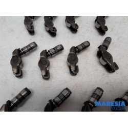 Opel - Combo - Rocker arm