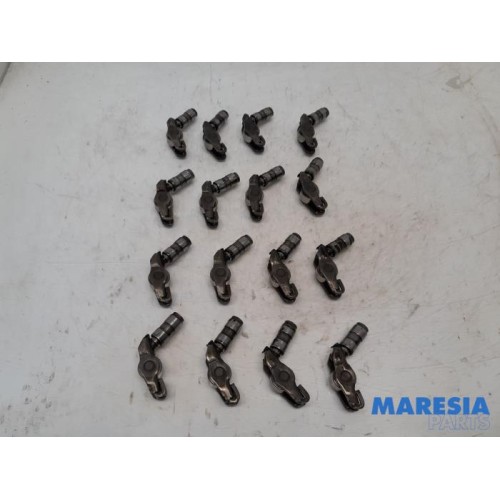 Opel - Combo - Rocker arm