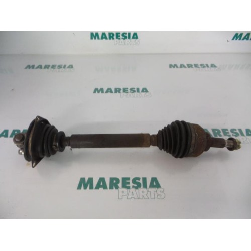 Renault - Laguna - Front drive shaft, left