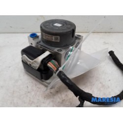 Peugeot - 208 - ABS pump