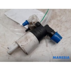 Peugeot - 208 - Windscreen washer pump