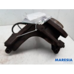 Peugeot - 208 - Fusee links-voor