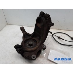 Peugeot - 208 - Fusee links-voor