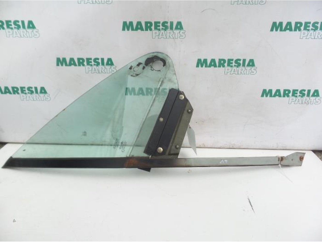 Fiat - Punto - Quarter light, front left