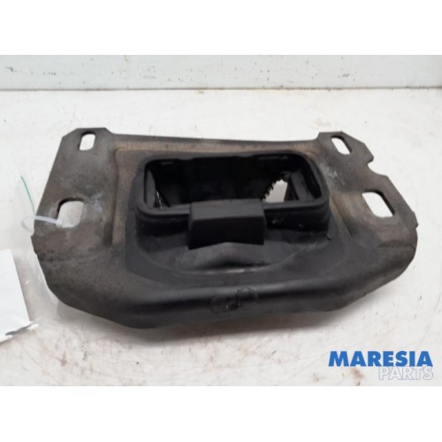 Peugeot - Expert - Gearbox mount
