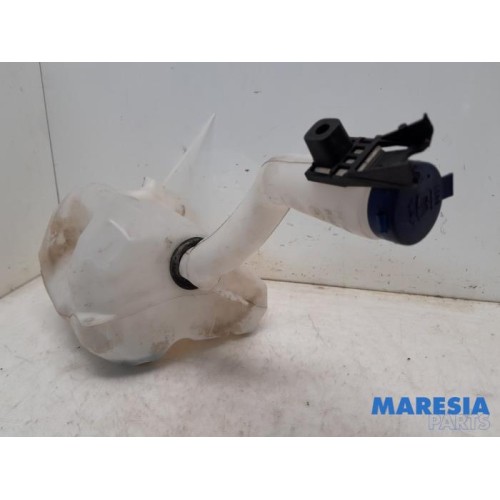 Fiat - Punto - Front windscreen washer reservoir