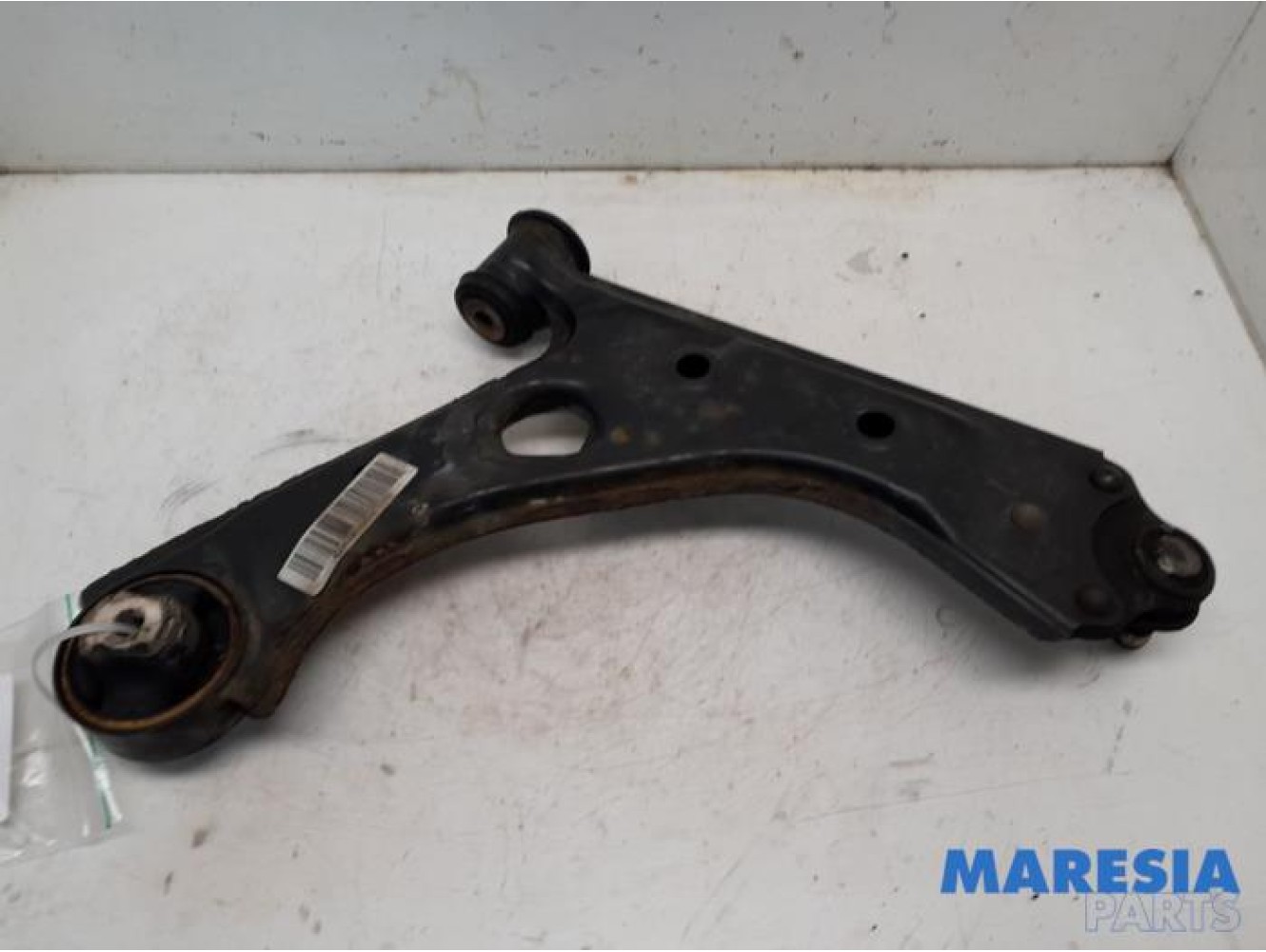 Fiat - Punto - Querlenker unten links vorne