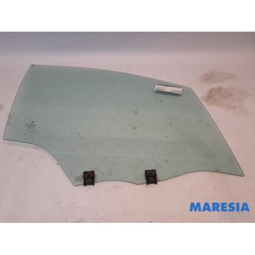 Peugeot - 208 - Door window 4-door, front right