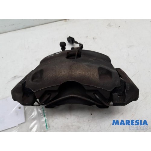 Fiat - Punto - Front brake calliper, right