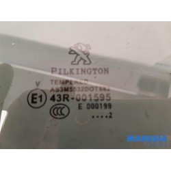 Peugeot - 208 - Portierruit 4Deurs rechts-achter