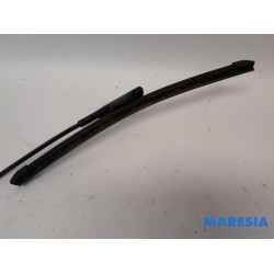 Fiat - Punto - Front wiper arm