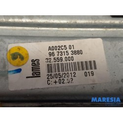 Peugeot - 208 - Rear door window mechanism 4-door, right
