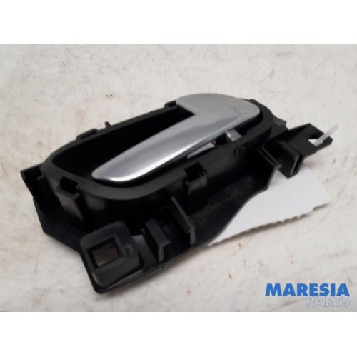 Peugeot - 208 - Front door handle 4-door, right