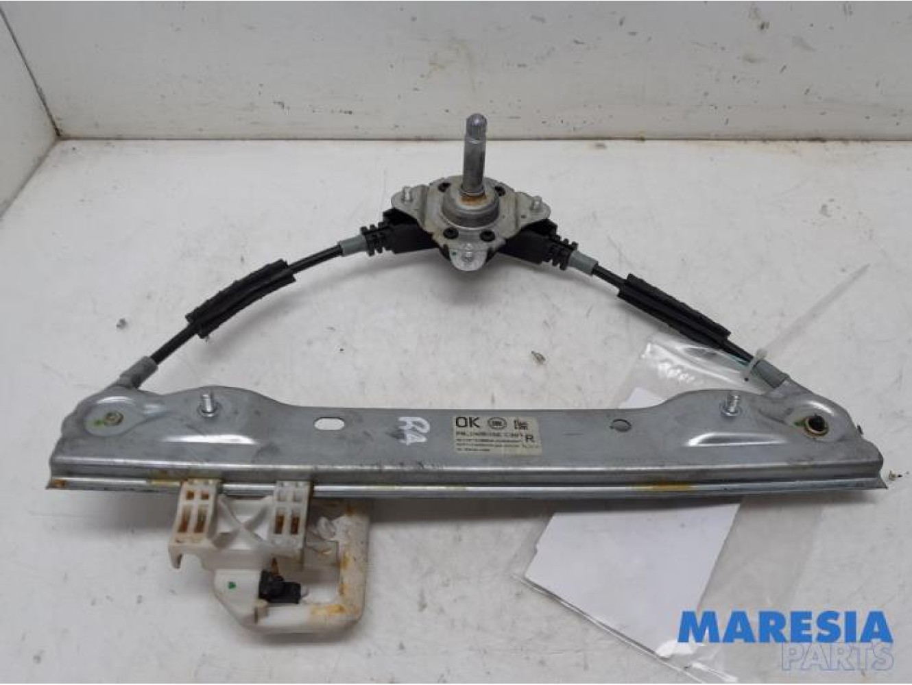Fiat - Panda - Rear door window mechanism 4-door, right