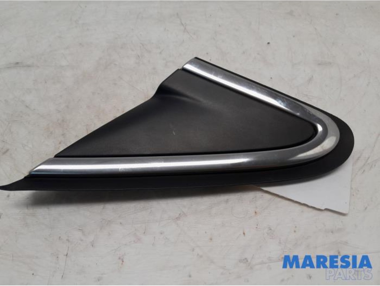 Peugeot - 208 - Spiegelkap links