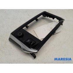 Peugeot - 208 - Regelunit Multi Media