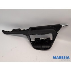 Peugeot - 208 - Dashboard part