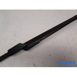 Peugeot - 208 - Front wiper arm