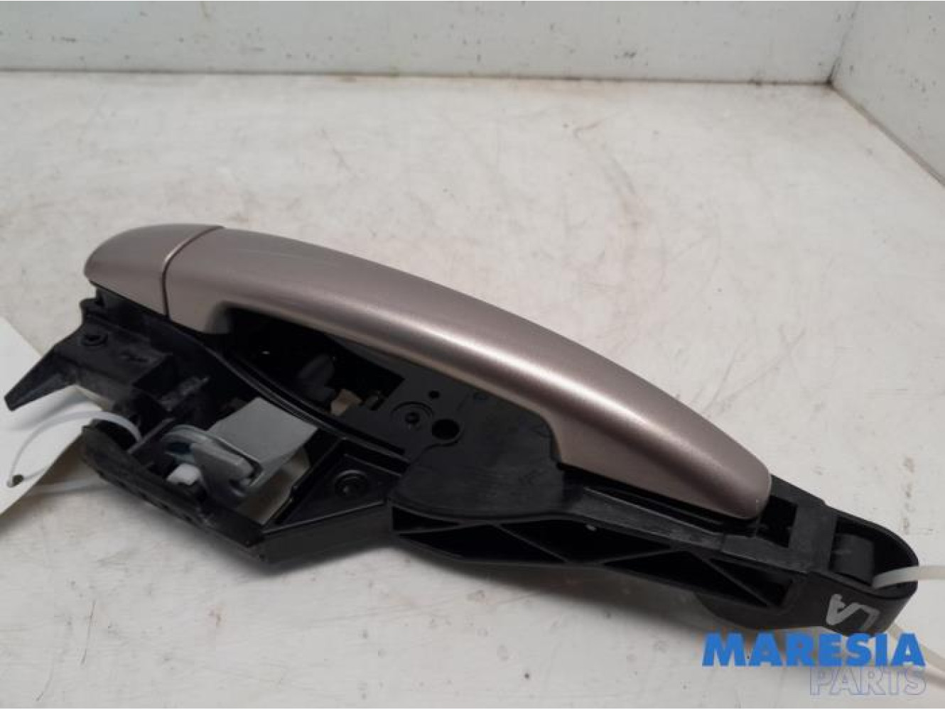 Peugeot - 208 - Türgriff 4-türig links hinten