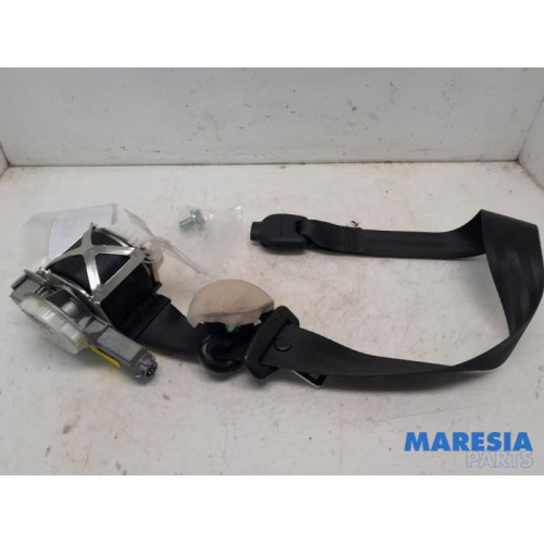 Fiat - 500 - Front seatbelt, left