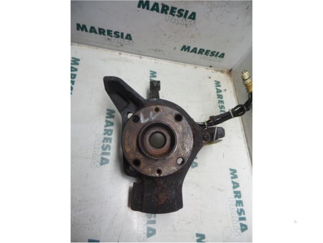 Fiat - Multipla - Knuckle, front left
