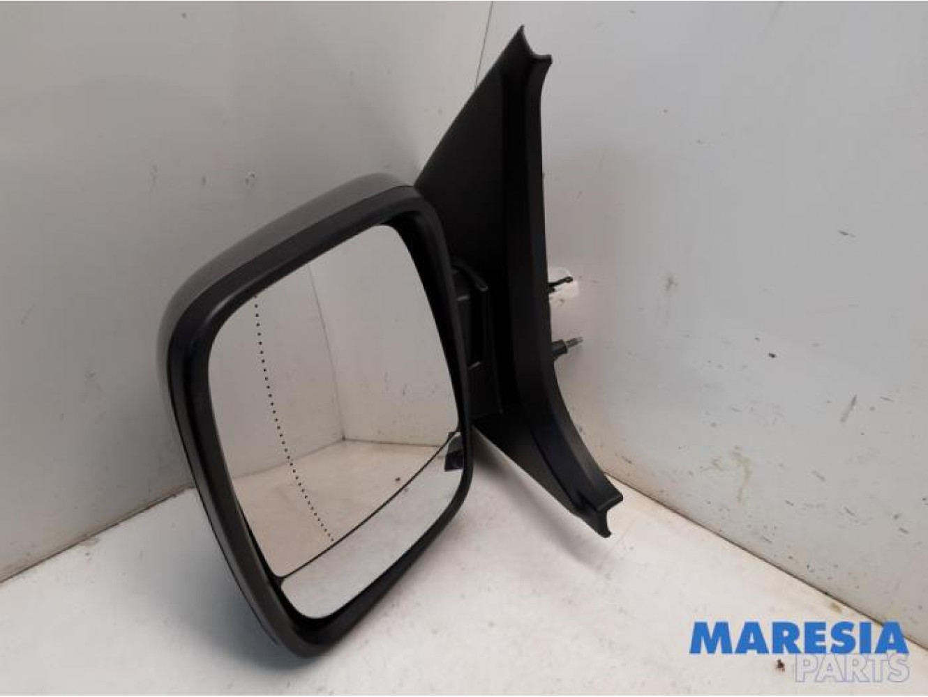 Fiat - Talento - Rétroviseur extérieur gauche