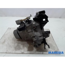 Peugeot - 208 - Gearbox