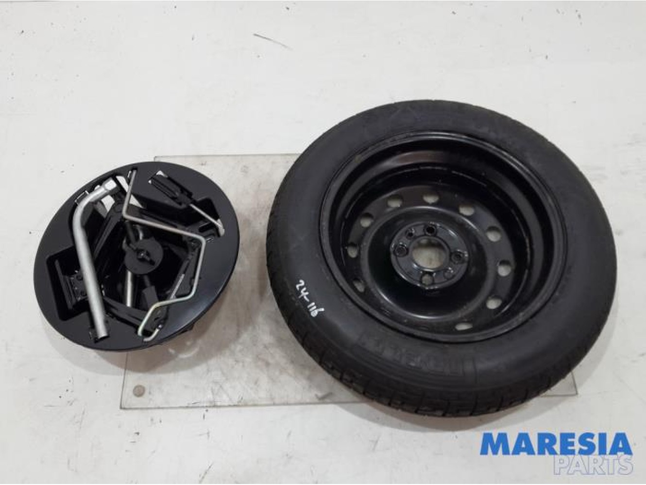 Fiat - 500 - Krikset + reservewiel