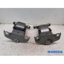 Fiat - Talento - Rear door hinge, right